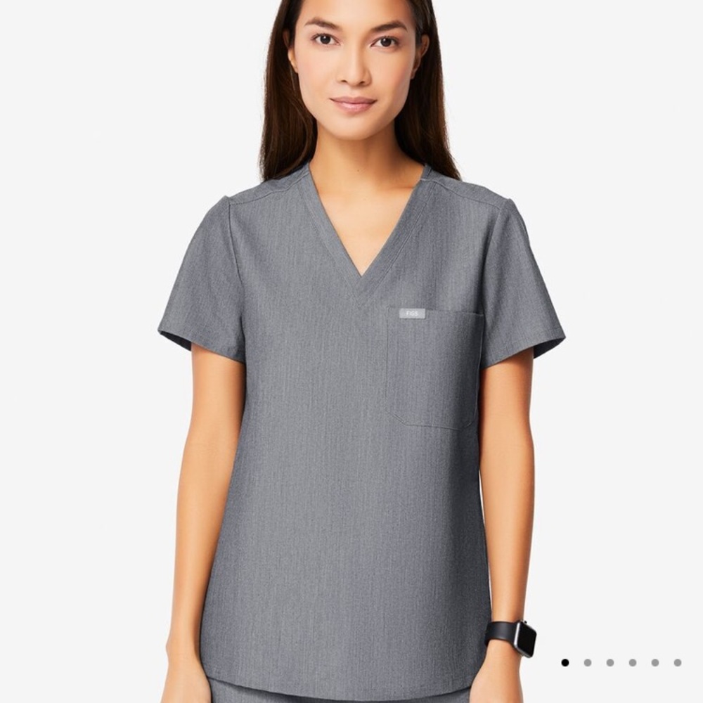 FIGS SCRUBS. GRAPHITE SET. SMALL TOP. MEDIUM BOTTOM. NEVER WORN.